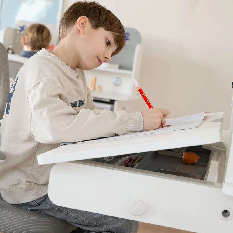 Kinderschreibtisch mit Schublade - Höhenverstellbar - Ergonomisches Design mit Stauraum & rechte Arbeitsfläche neigbar - Weiß