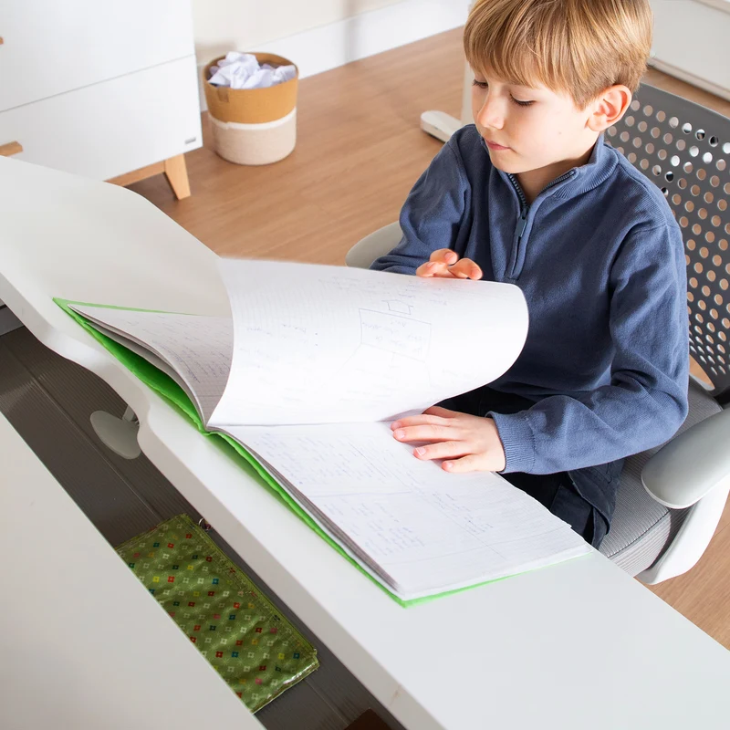 Kinderschreibtisch mit Schublade - Höhenverstellbar - Ergonomisches Design mit Stauraum & neigbarer Arbeitsfläche - Weiß