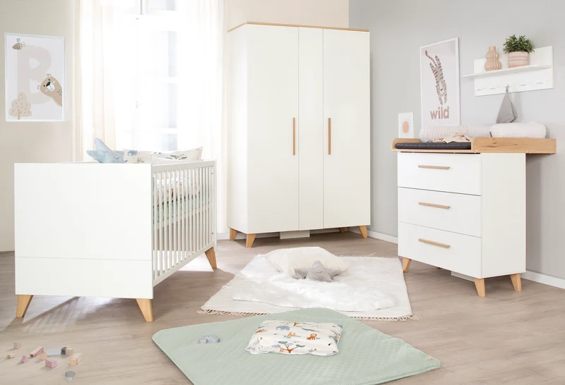 Kleiderschrank 'Leon' 2,5-türig - Soft-Close Türen & Massivholzfüße - Weiß / Othello Eiche