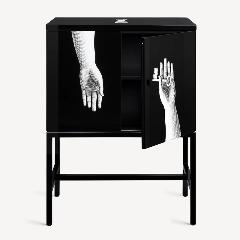 Raised small sideboard Mani con Chiave e Serratura