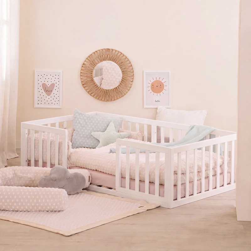 Montessori Bodenbett inkl. Lattenrost & Rausfallschutz - Weiß