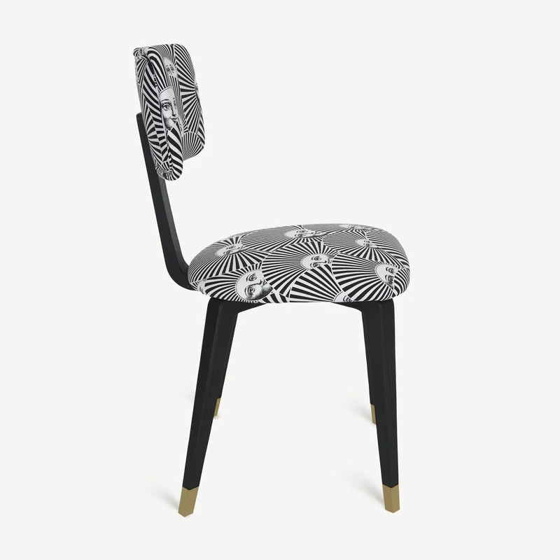 Upholstered chair Soli a ventaglio