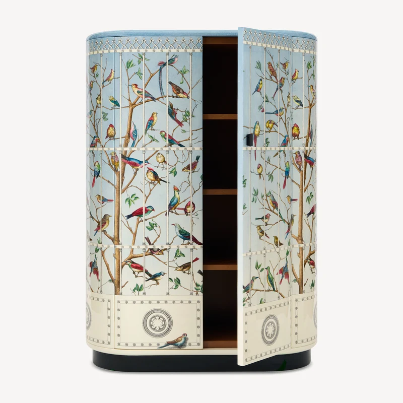 Curved cabinet Uccelli
