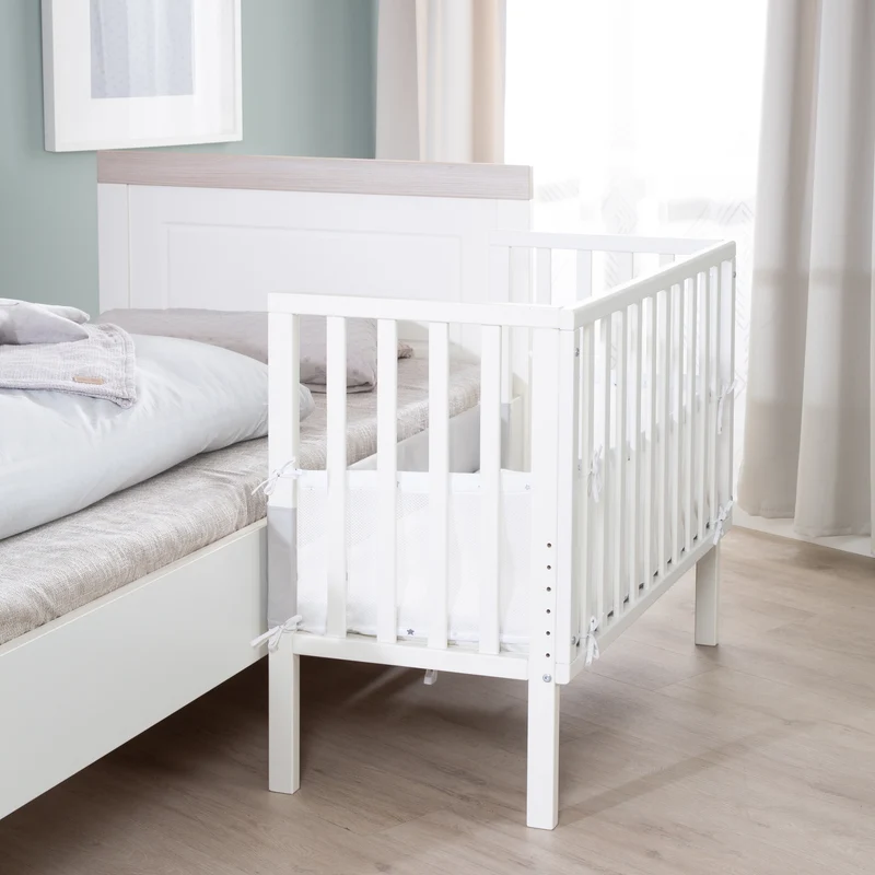 Beistellbett 2 in 1 safe asleep® 45 x 90 cm mit Matratze + Canvas Barriere - Holz weiß