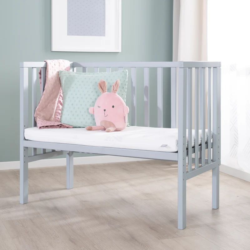 Beistellbett 2in1 'safe asleep®' mit Barriere & Matratze - für alle Elternbetthöhen - Holz taupe
