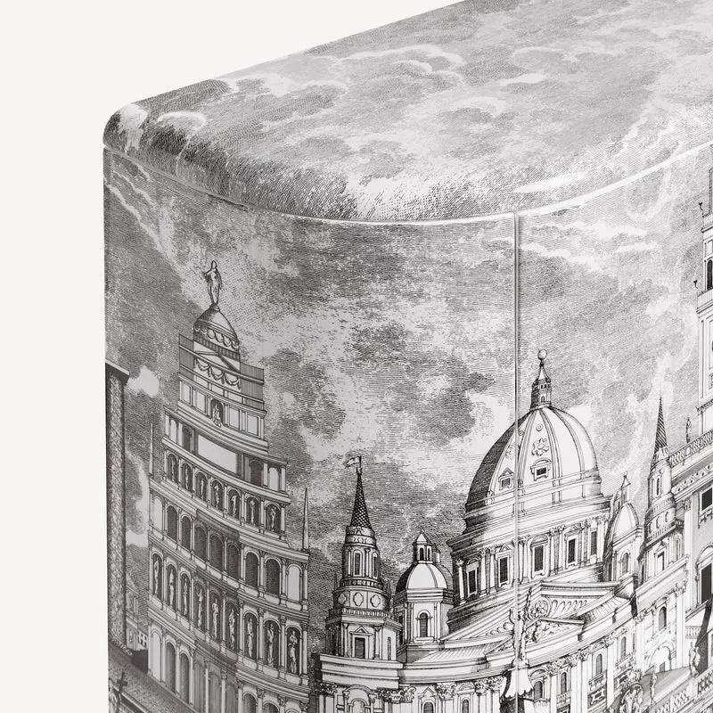 Curved cabinet Città che si rispecchia