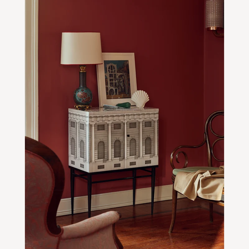 Raised small sideboard Architettura