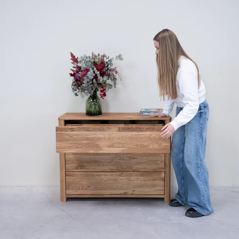Commode en bois massif de chêne Elsa - NordicStory