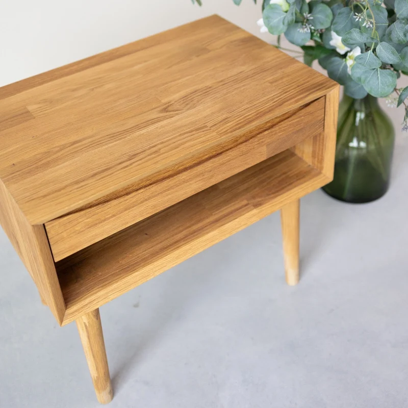 Table de chevet en bois massif de chêne Escandi 2 - NordicStory