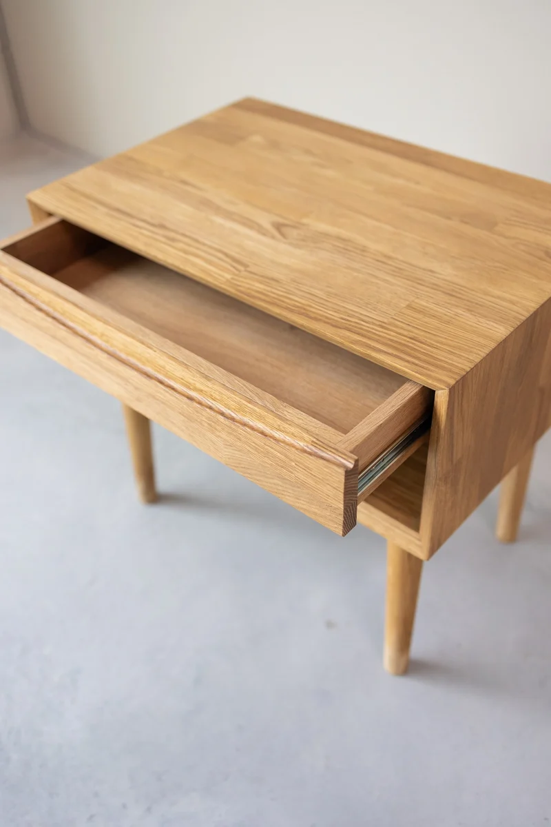Table de chevet en bois massif de chêne Escandi 2 - NordicStory