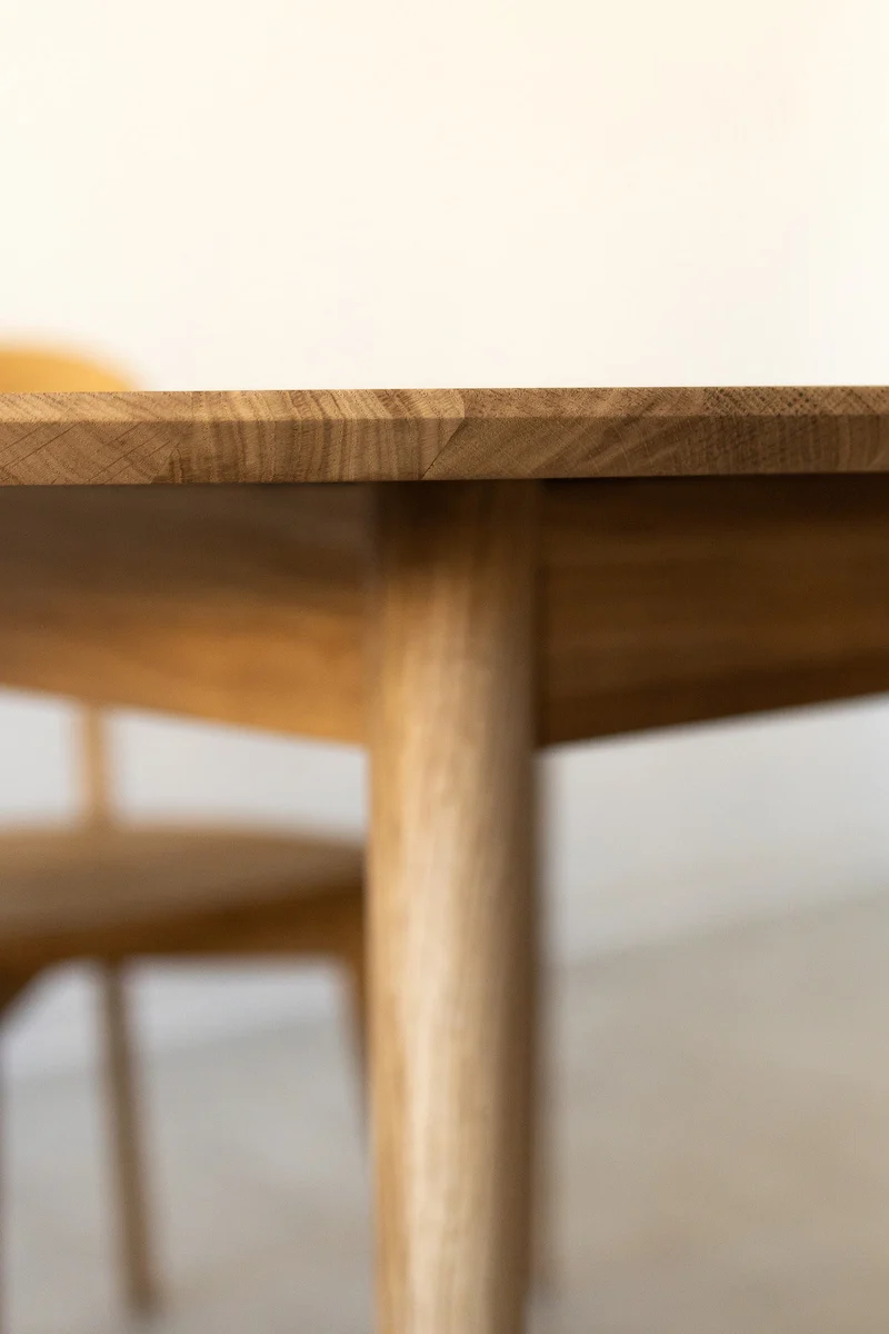 Table à manger ronde extensible en chêne massif Escandi 4 - NordicStory