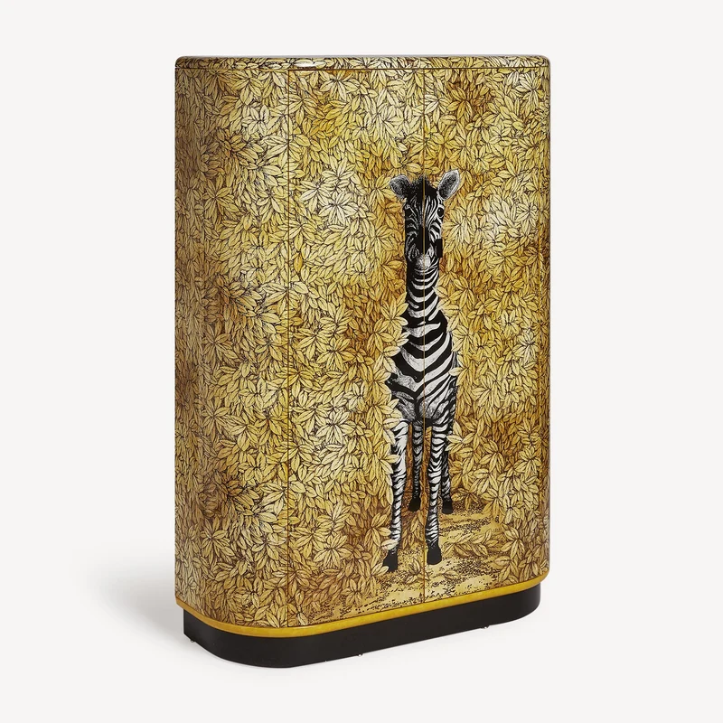 Curved cabinet Zebra