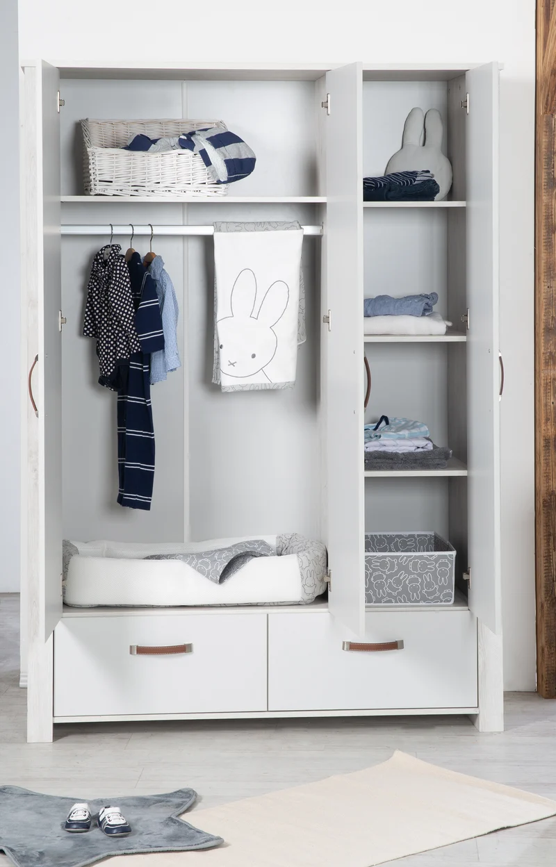Kleiderschrank 'Mila', 3 Türen, 2 Schubladen, Soft Close-Technik, Drehtürenschrank, grau/weiß