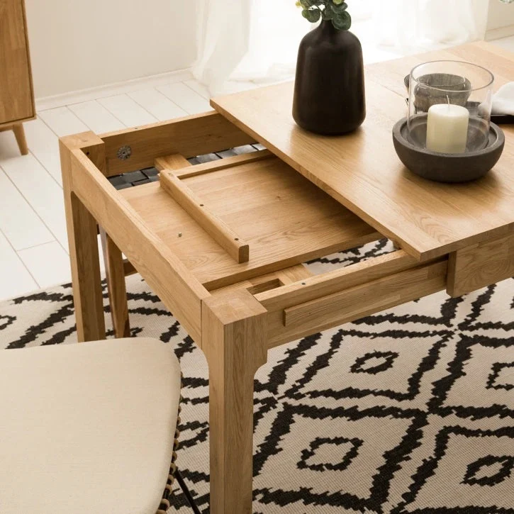 Table à manger extensible en bois massif de chêne Marsi - NordicStory