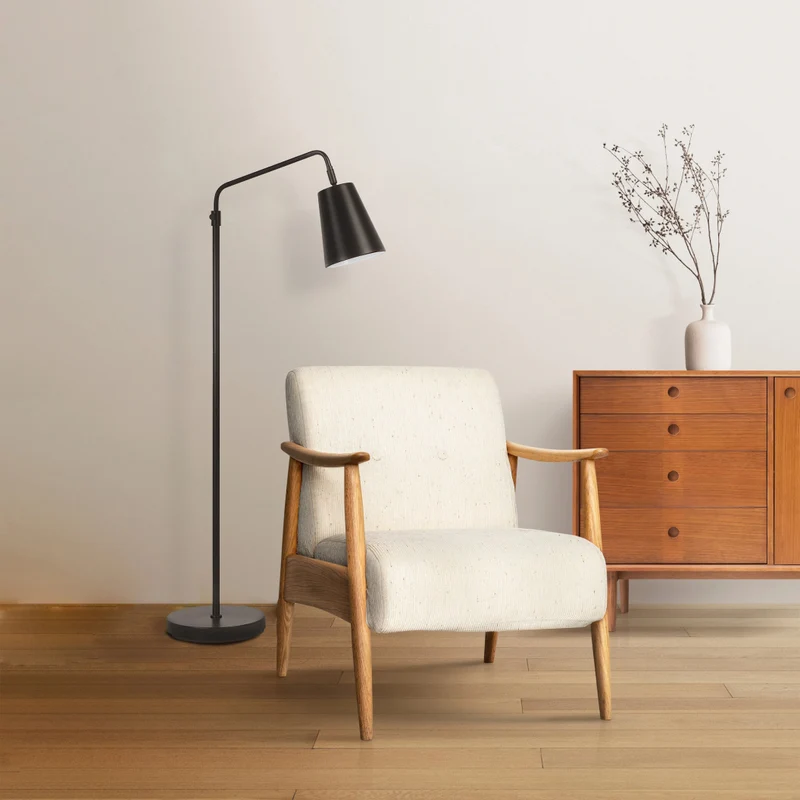 Lampe sur pied en fer noir mat 56,75 po - Notingham