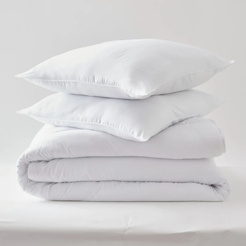 Pack 3 pièces Couette 260 x 240 cm + 2 Oreillers 60 x 60 Gamme "Douceur" - Traité Anti Acarien Soft & Care