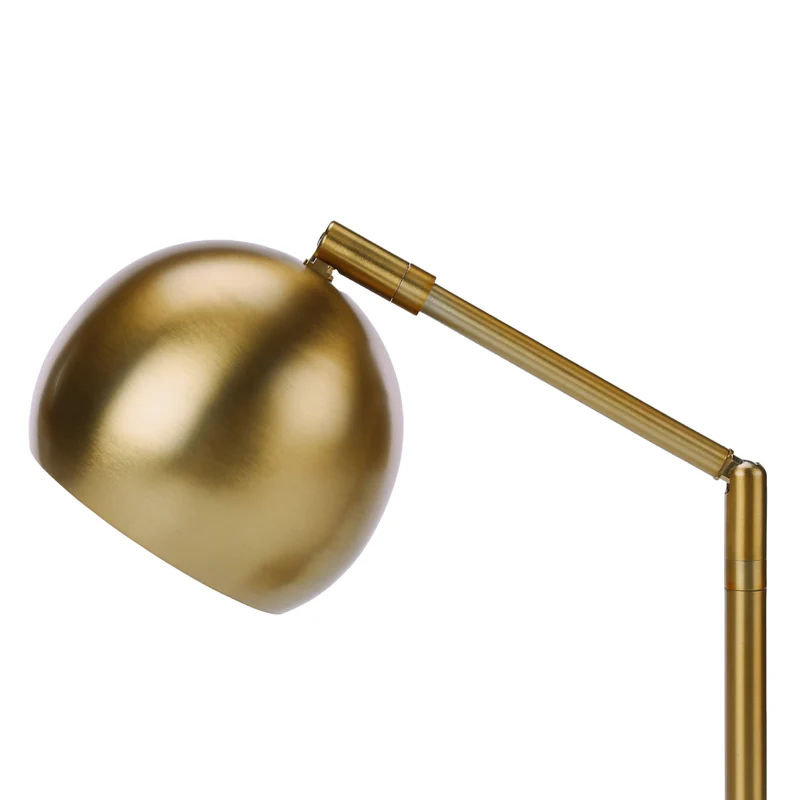 Lampe de table en métal doré avec support flexible 19 po - I 9644