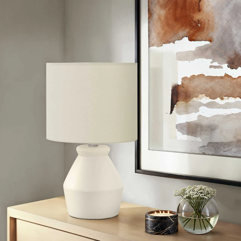 Lampe de table en céramique crème 17 po - I 9740