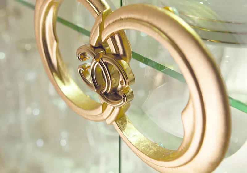 Vitrine 1 porte effet marbre ivoire et or - Melodia