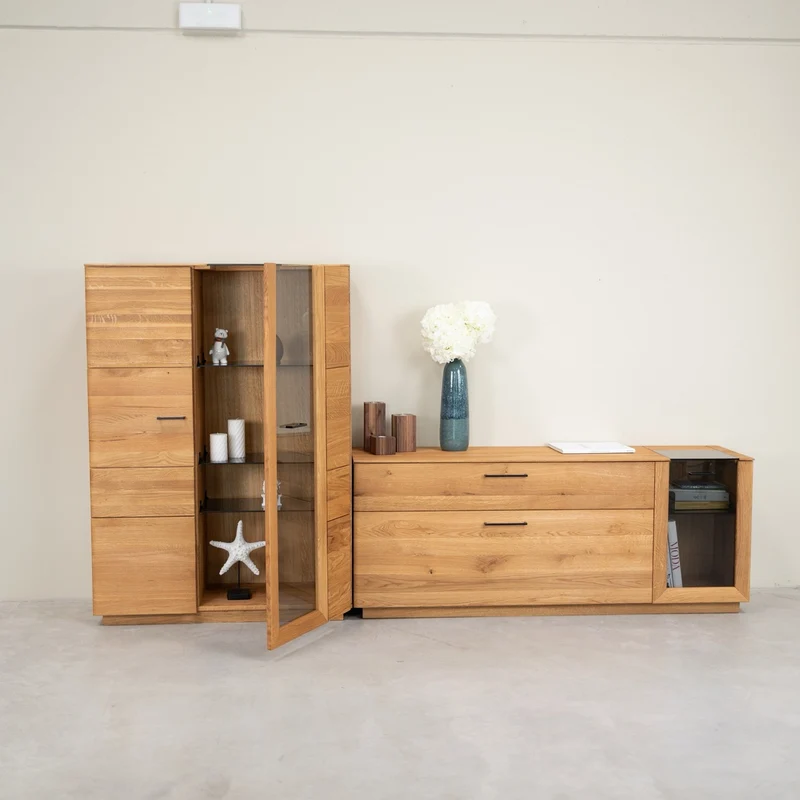 Buffet vitrine en bois massif de chêne Arvik - NordicStory