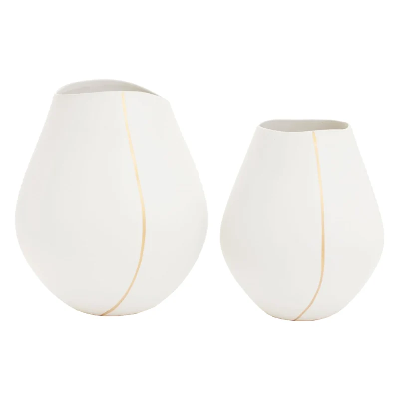 Vase en céramique blanche avec une ligne dorée - Merrill