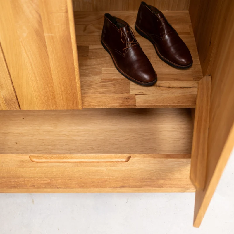 Armoire 2 portes en bois massif de chêne Genève - NordicStory