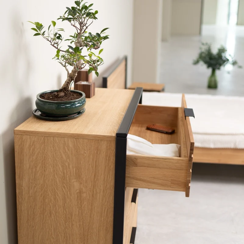 Commode en bois massif de chêne Runa – NordicStory
