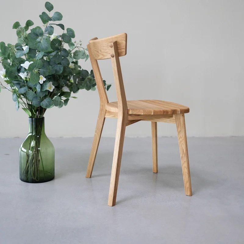 Chaise en bois massif de chêne Victoria - Lot de 2 ou 4 chaises. - NordicStory