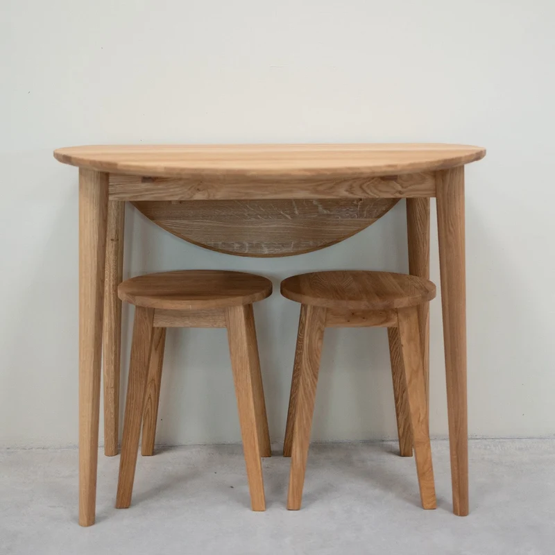 Lot de 2 ou 4 tabourets en bois massif de chêne Diana - NordicStory