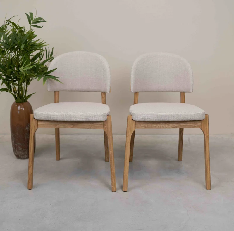 Chaise en bois massif de chêne Astrid, revêtement - Lot de 2 ou 4 chaises - NordicStory
