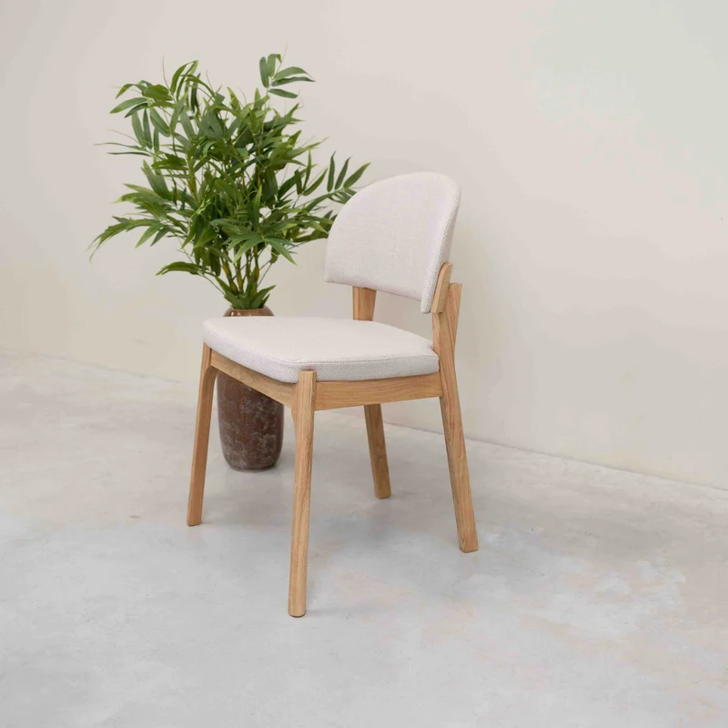 Chaise en bois massif de chêne Astrid, revêtement - Lot de 2 ou 4 chaises - NordicStory
