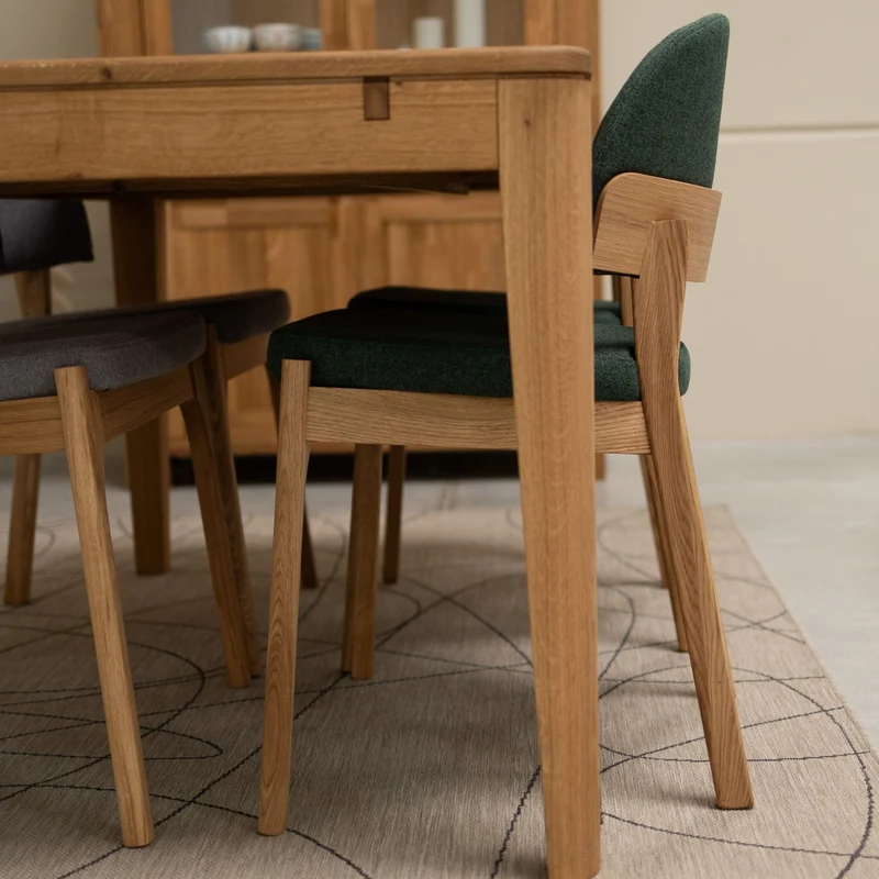 Chaise en bois massif de chêne Astrid, revêtement - Lot de 2 ou 4 chaises - NordicStory