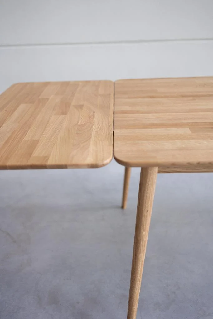 Table à manger extensible en bois massif de chêne Malmo 2 - NordicStory