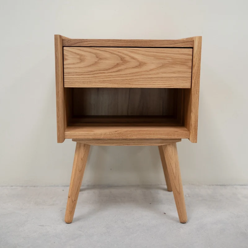 Table de chevet en bois massif de chêne Malmo - NordicStory