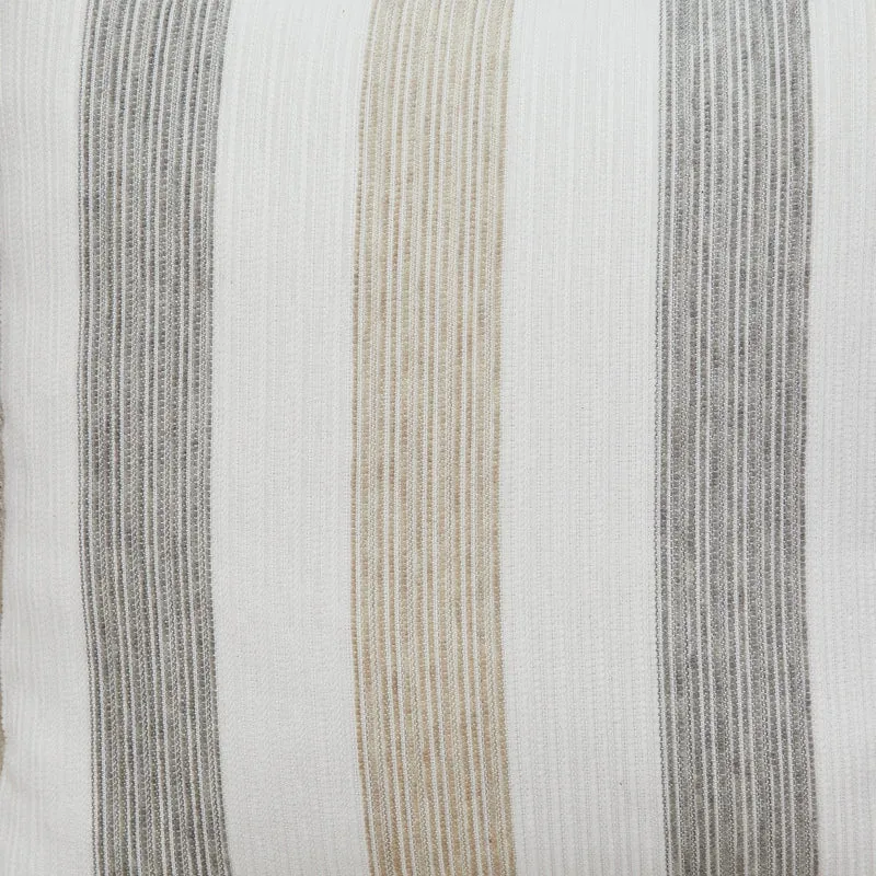 Sofa extérieur en tissu Nuvella et en osier gris pâle avec coussins - Seton Creek