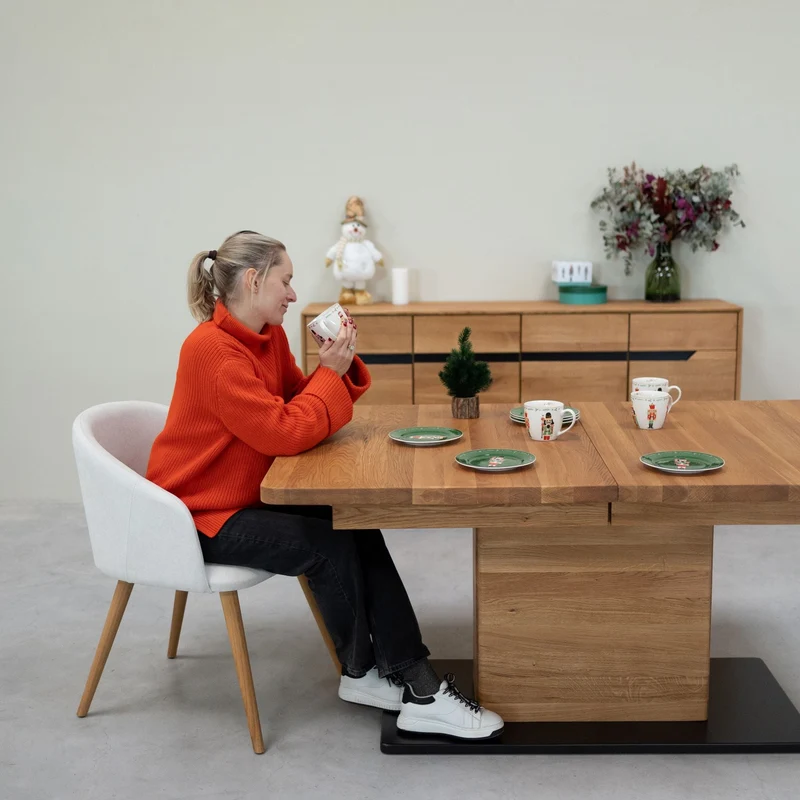 Chaise en bois massif de chêne Ana, revêtement - NordicStory