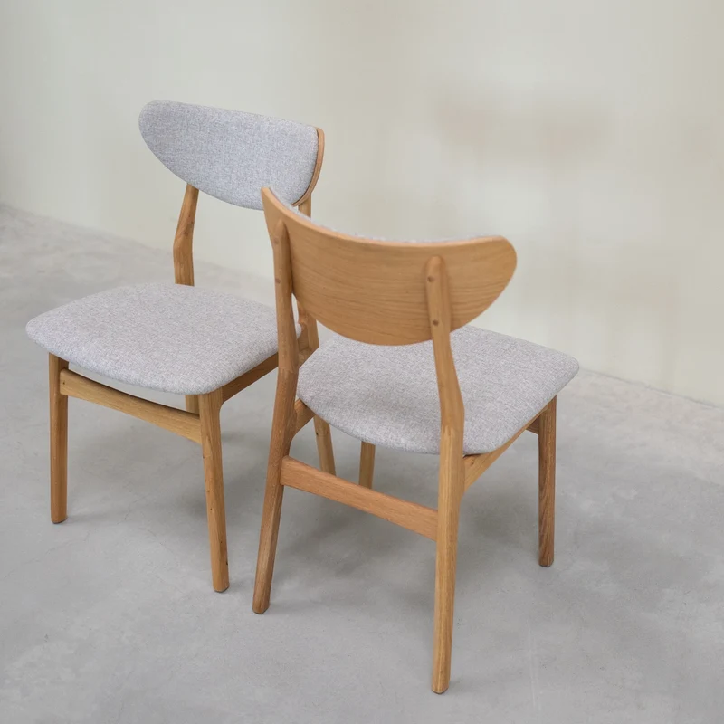 Chaise en bois massif de chêne Maxwell, revêtement - Lot de 2 ou 4 chaises - NordicStory