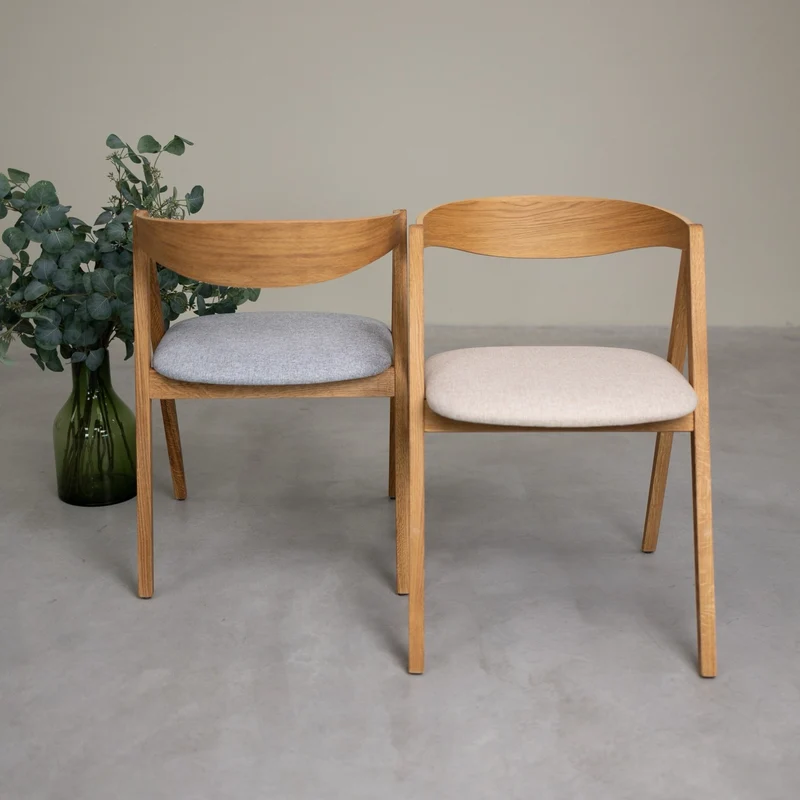 Chaise en bois massif de chêne naturel Oscar, revêtement - Lot de 2 ou de 4 chaises - NordicStory