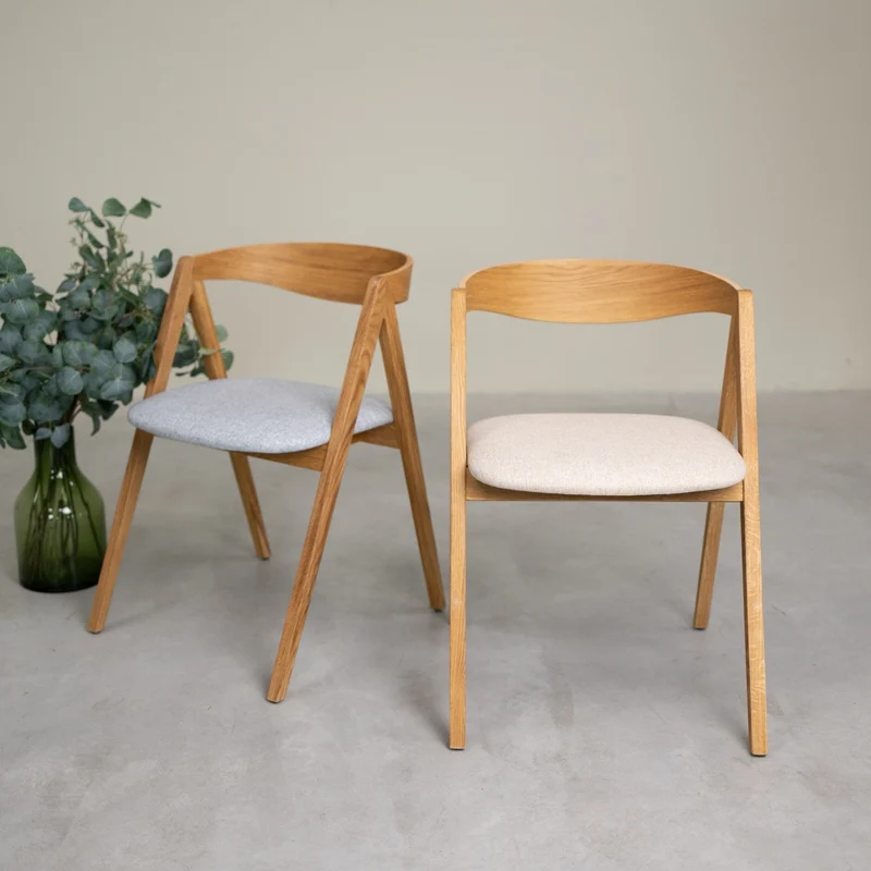Chaise en bois massif de chêne naturel Oscar, revêtement - Lot de 2 ou de 4 chaises - NordicStory
