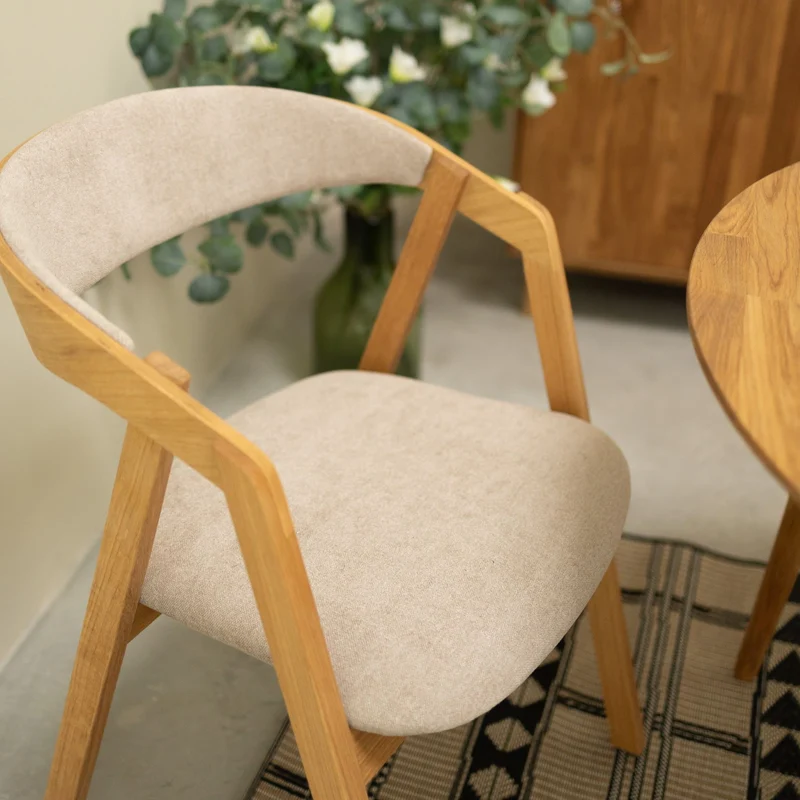 Chaise en bois massif de chêne Knut, revêtement Beige/Gris Anthracite - Lot de 2 ou de 4 chaises - NordicStory