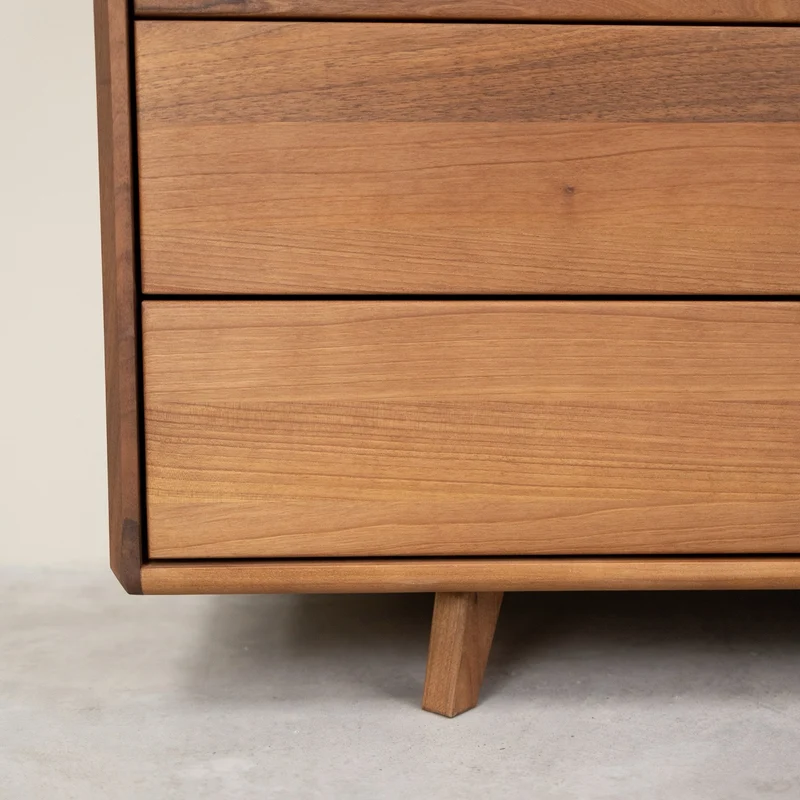 Commode en bois massif Suède 4.2 – NordicStory
