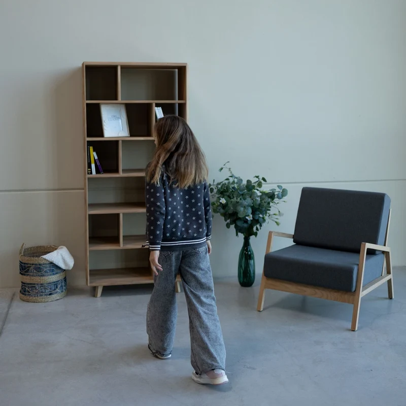 Bibliothèque en bois massif Suède 1 – NordicStory