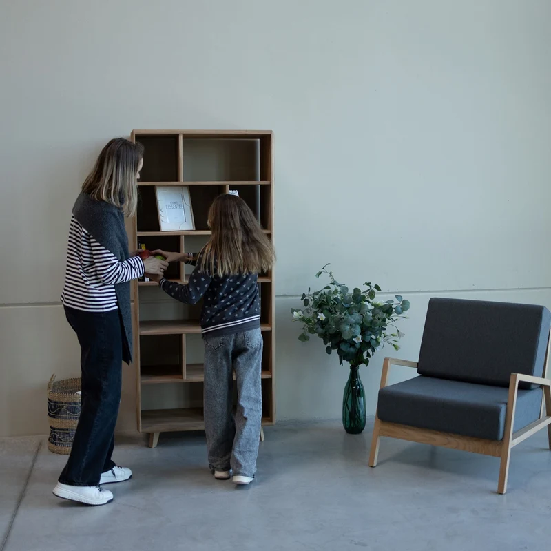 Bibliothèque en bois massif Suède 1 – NordicStory