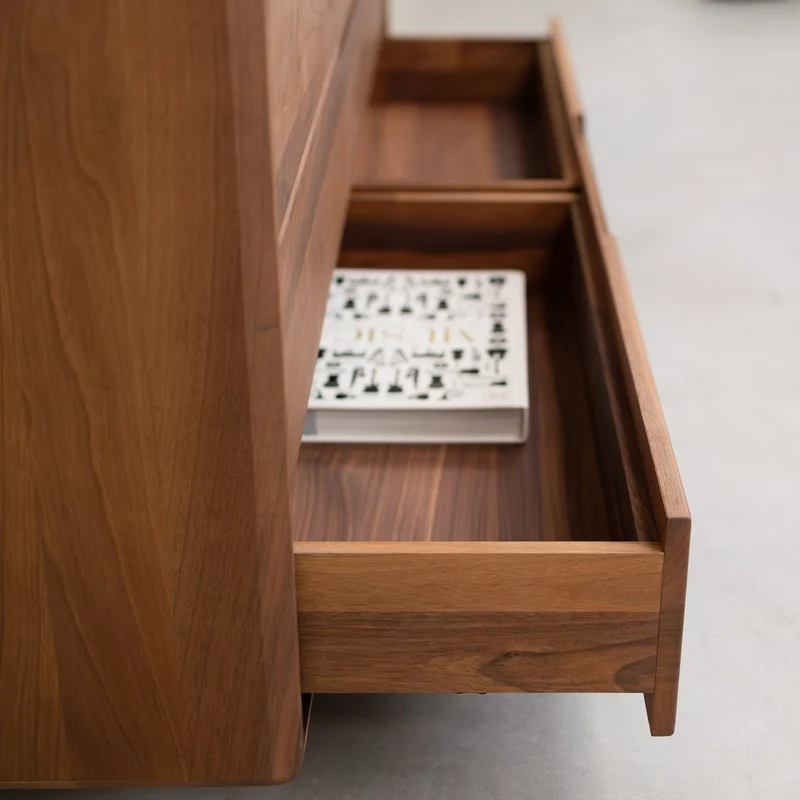 Commode en bois massif Suède 4.2 – NordicStory
