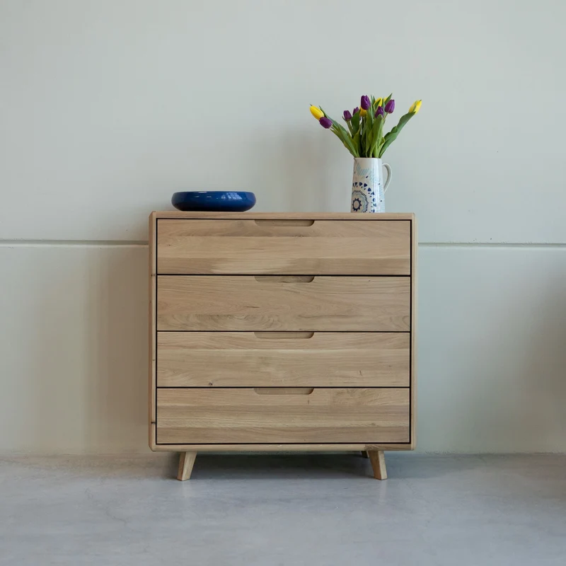 Commode en bois massif Suède 4.1 – NordicStory