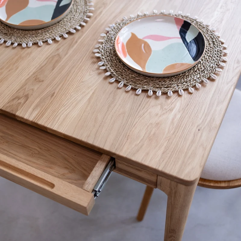 Table à manger extensible en bois massif de chêne Bergamo - NordicStory