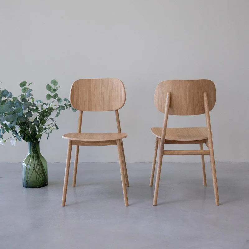 Chaise de salle à manger en bois massif de chêne Varde – Lot de 2 ou 4 chaises - NordicStory