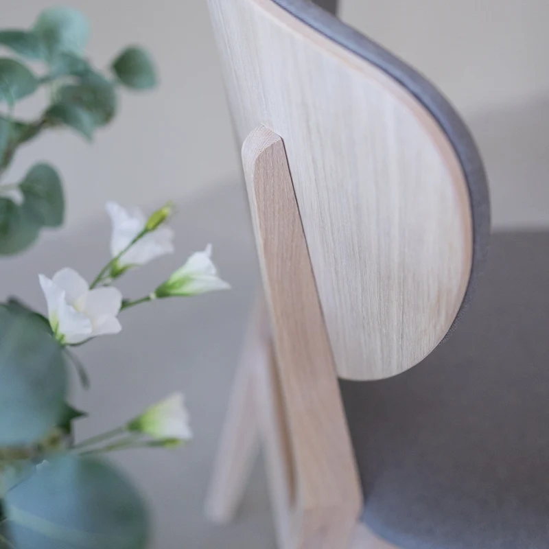 Chaise de salle à manger en bois massif de chêne blanchi Nova – Lot de 2 ou 4 chaises - NordicStory