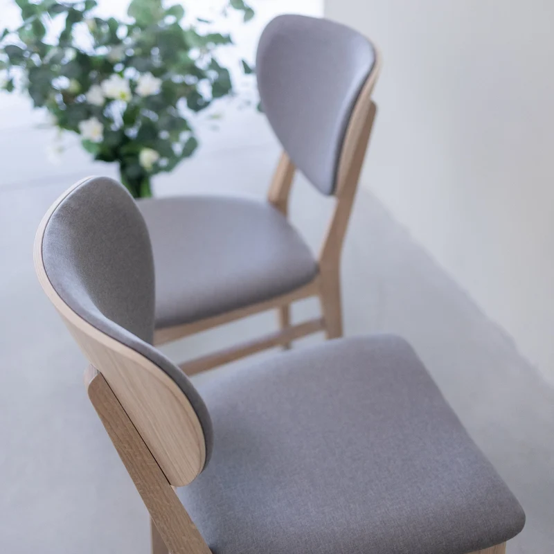 Chaise de salle à manger en bois massif de chêne blanchi Nova – Lot de 2 ou 4 chaises - NordicStory