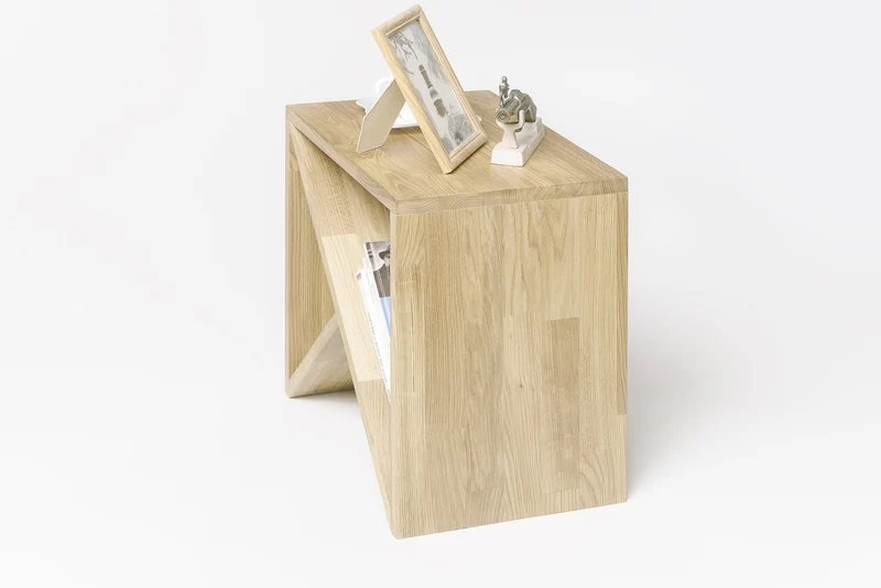 Table de chevet en bois massif de chêne Danemark – NordicStory